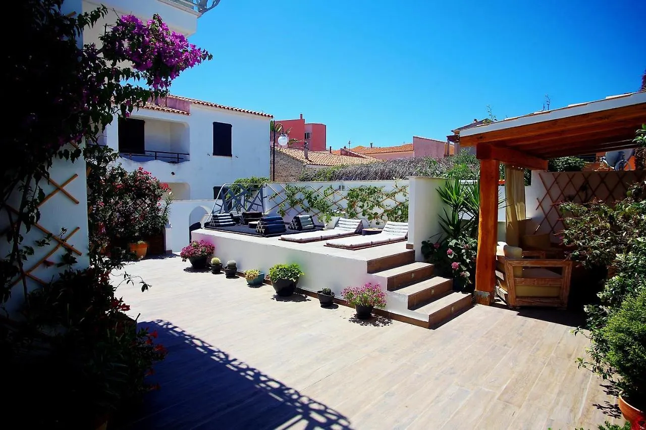 Bed and Breakfast Domus De Janas Santa Teresa Gallura