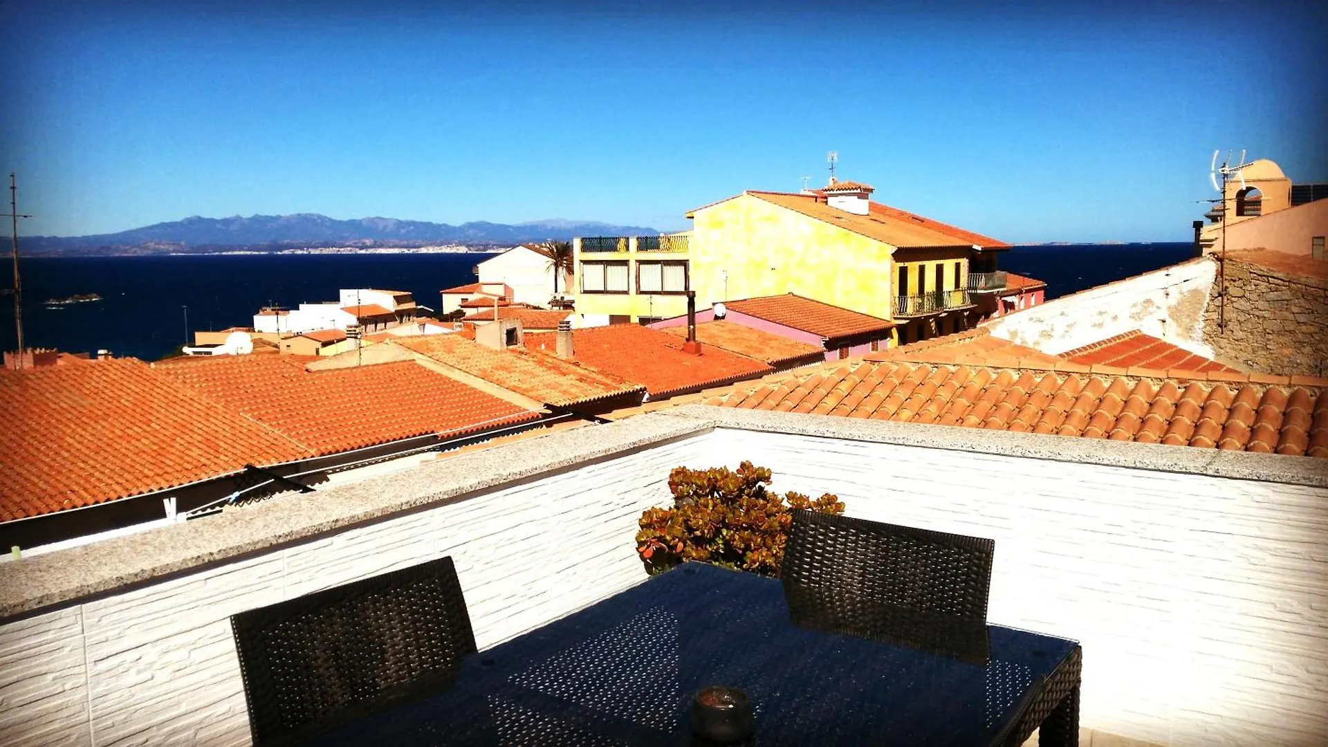 B&B Domus De Janas Santa Teresa Gallura 0*,  Italy